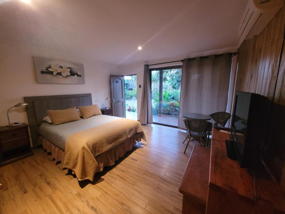 Te Ariki - Adults Only Hotel อังกาโรอา ภายนอก รูปภาพ